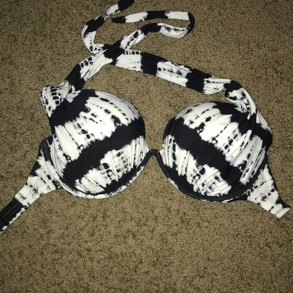 Bikini top